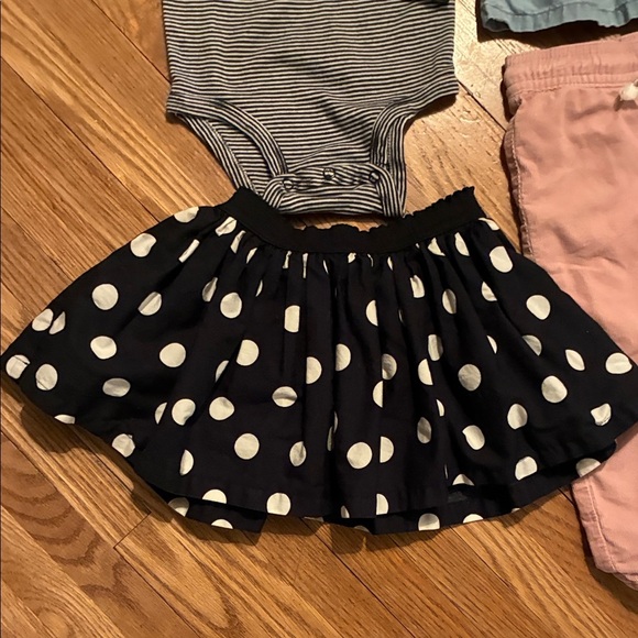 Cute Baby Clothing Set with Polka Dot Skirt - Picture 8 of 11